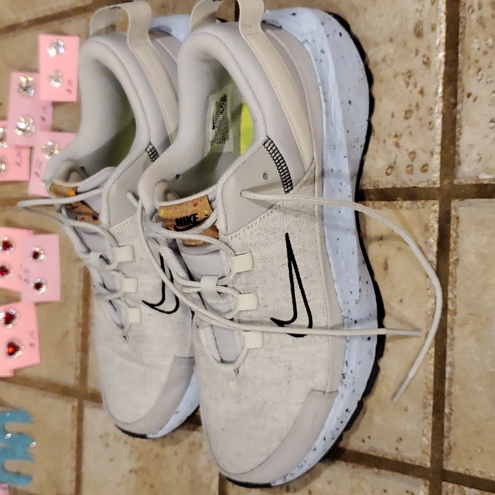 Womens Nike Crater Size 8.5